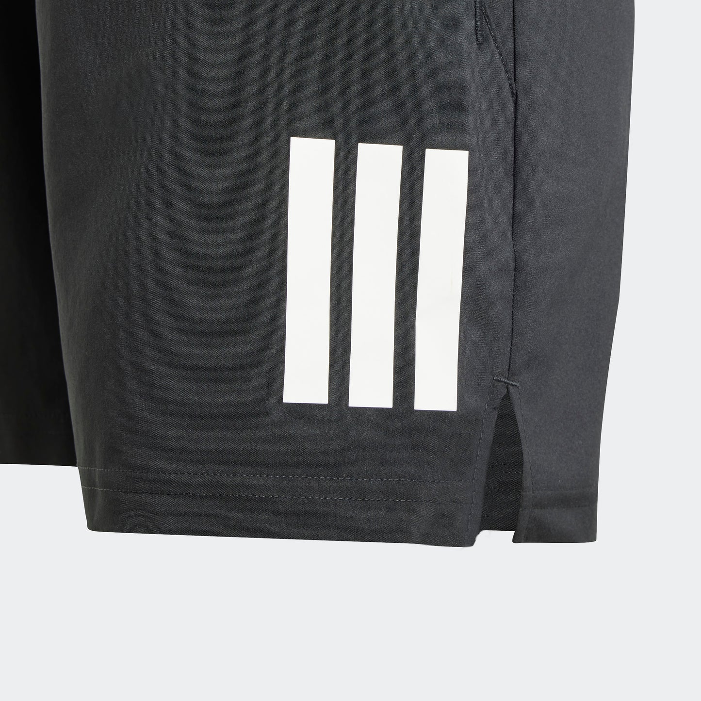 B CLUB 3S SHORT Black/White